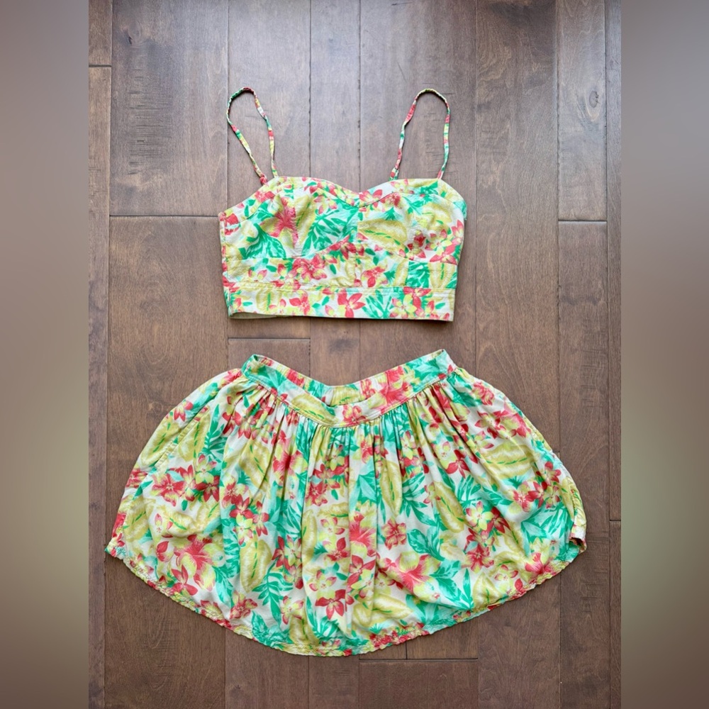 American Eagle Outfitters Mini Skirt & Matching Top-Floral Print